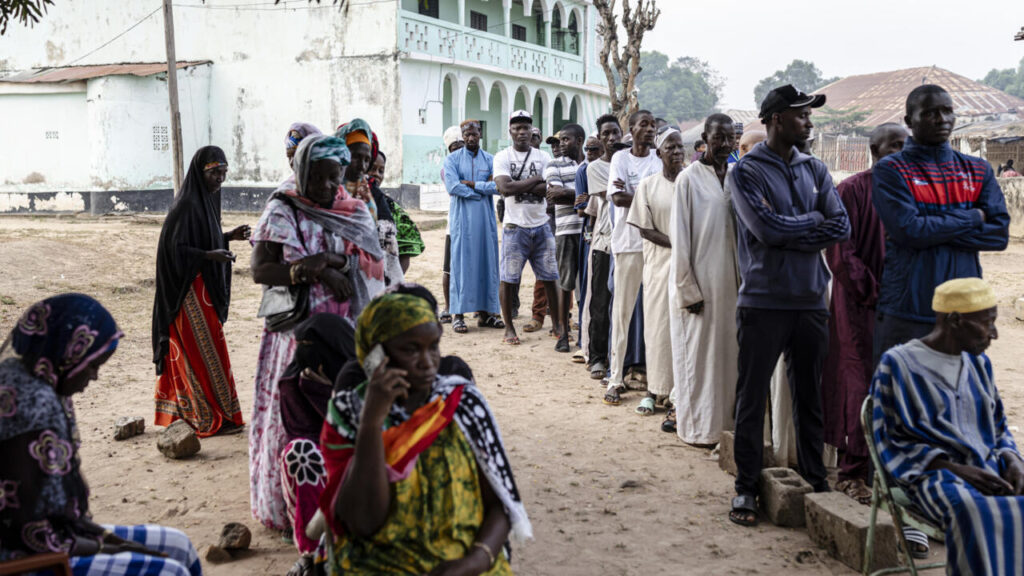 La CNE confirme un scrutin « sans irrégularités majeures » pour un choix historique