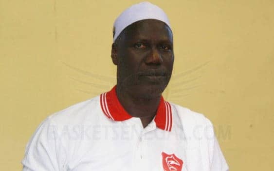 La saison folle de Coach Libasse Faye, limogé par Ville de Dakar après un triplé, champion ensuite avec l’USO (D2)