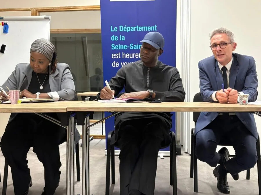 Le Maire de Dakar en mission à Paris pour renforcer la coopération en vue des JOJ Dakar 2026