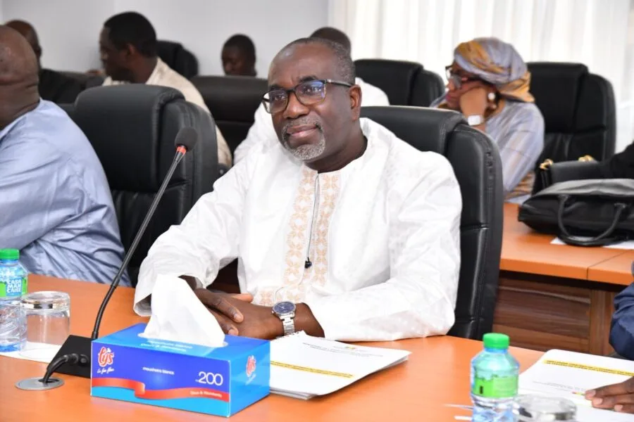 plus de 7 milliards de FCFA ajoutés au budget du ministre Moustapha Ndieck Sarré