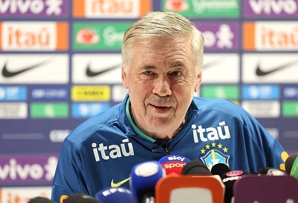 « Ce n’est pas une équipe forte, c’est une équipe très, très forte »