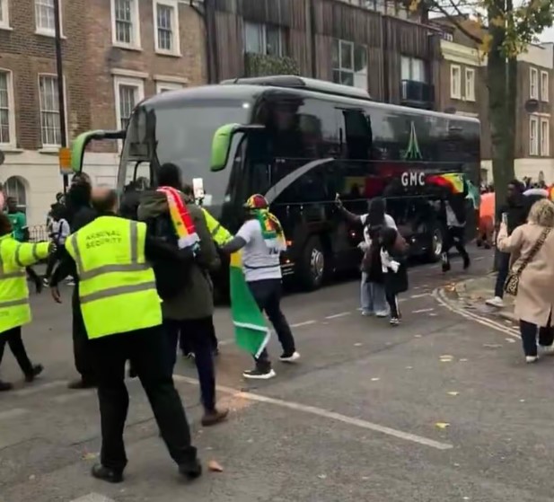 « Ils sont arrivés 40 minutes avant le match »