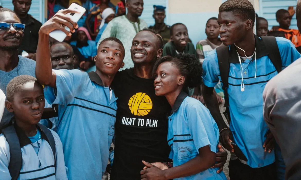 Sadio Mané a terminé son projet, 14 jeunes du village recrutés par la star