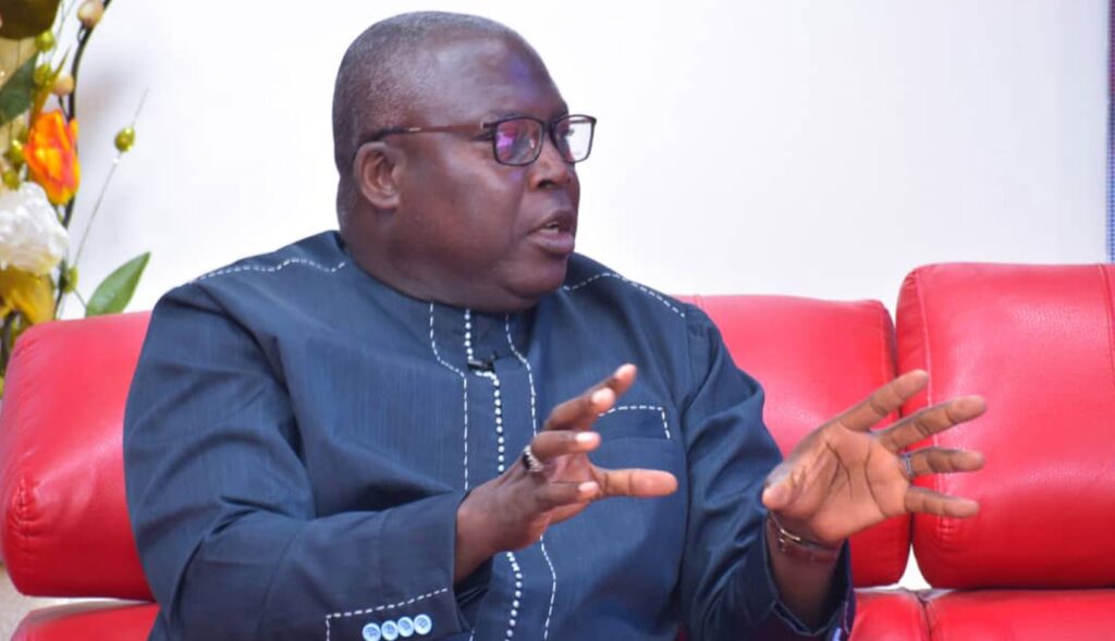 le journaliste Pape Sané placé sous mandat de dépôt…