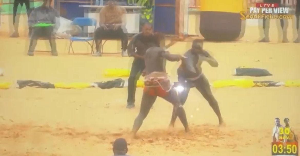 C&rsquo;est terminé entre le protégé de Modou Lo, Ndiol Sana et Fils de Gomes (vidéo)