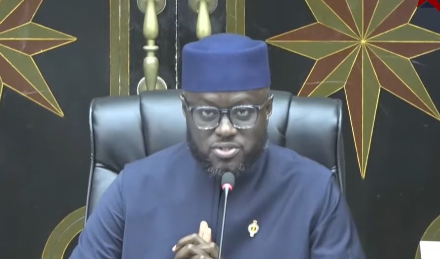 El Malick Ndiaye promet des sanctions sans distinction