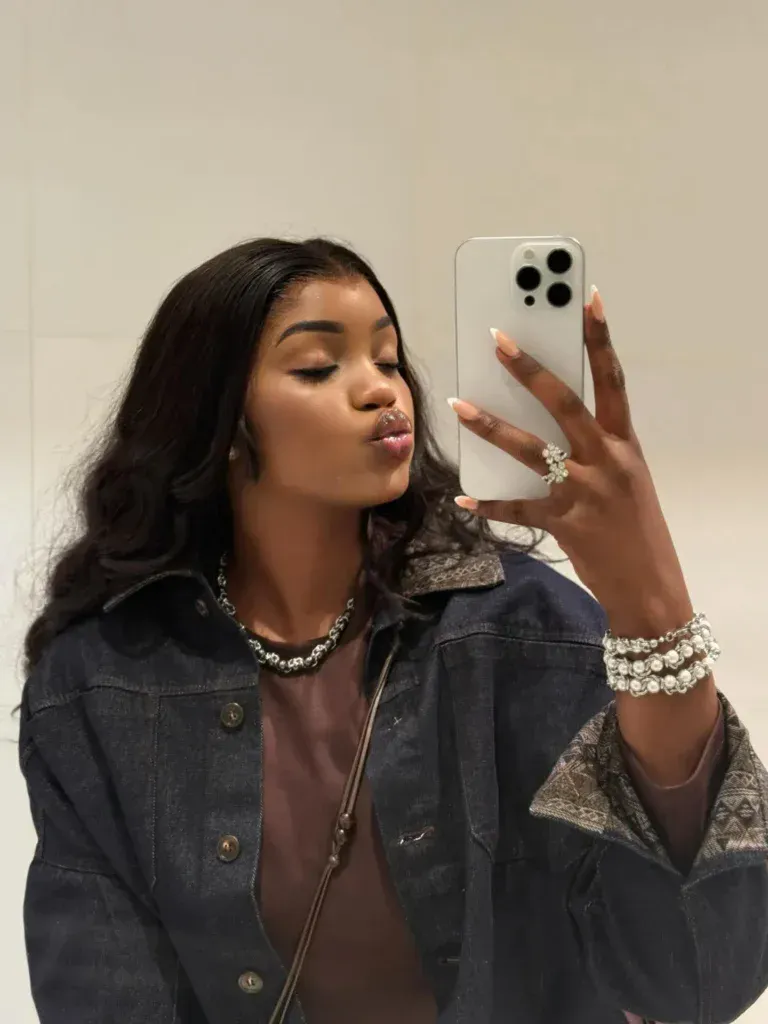 Après son clip « Mbecté », Diarra Thiès dévoile de nouveaux clichés (Photos)