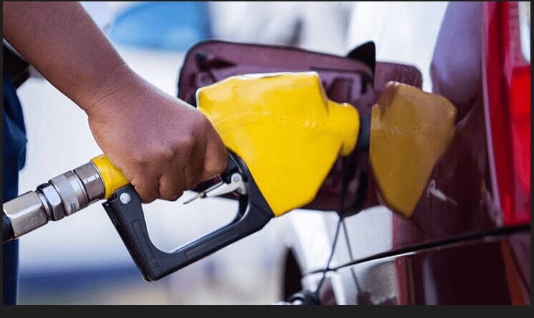 Carburants moins chers dès ce samedi : voici ce que vous allez payer