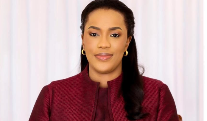 La Première dame Absa Faye adresse un message de paix et de fraternité à la communauté chrétienne