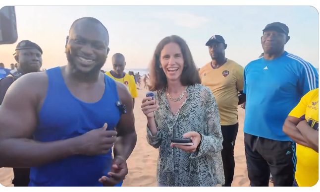 L’ambassadrice Britannique découvre le lamb, un univers de discipline et de tradition