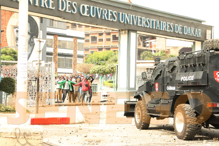 La réclamation des bourses dégénère à l’UCAD