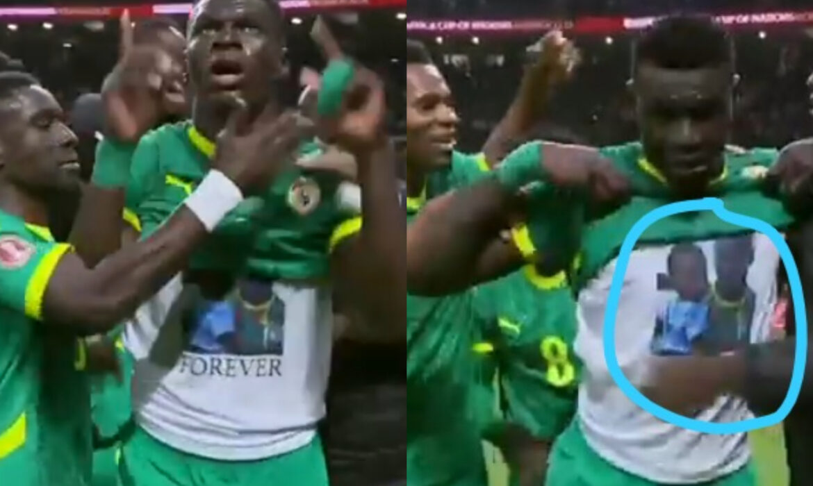 L’hommage émouvant de Abdoulaye Seck pour son fils décédé après son but contre le Bénin (vidéo)