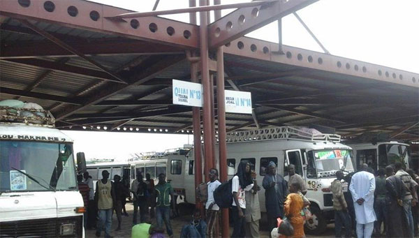 Deux chauffeurs de « War Gaïndé » se battent pour un client, la suite est bouleversante