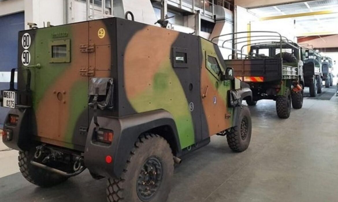 Le Sénégal inaugure sa première usine d’assemblage de véhicules de défense