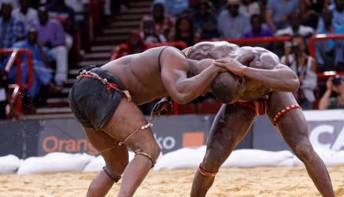 11 candidats en lice, une femme fait une entrée historique