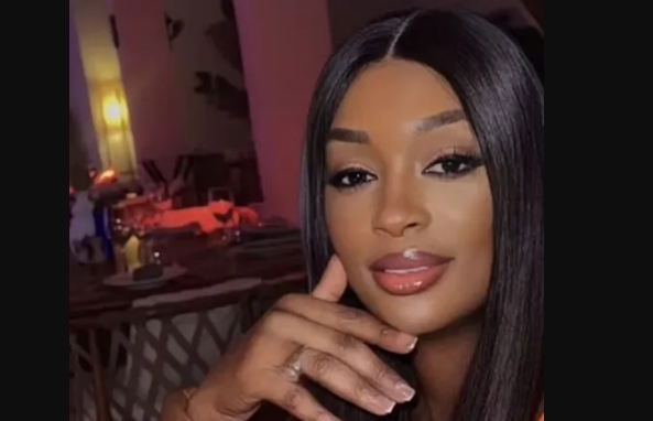 Titi sert une réponse inattendue à une fan de Viviane (photo)