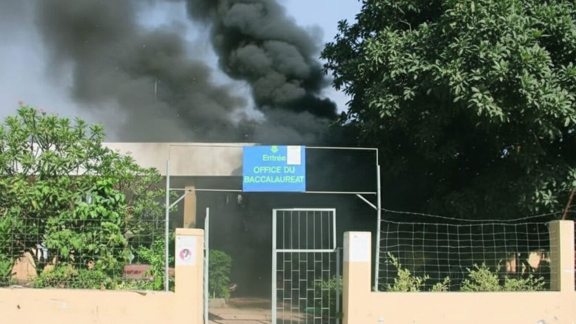 Affrontements à l’UCAD : L’Office du BAC touché par un incendie 