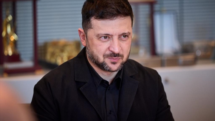 Le président Zelensky limoge le chef des gardes-frontières pour renforcer la résilience