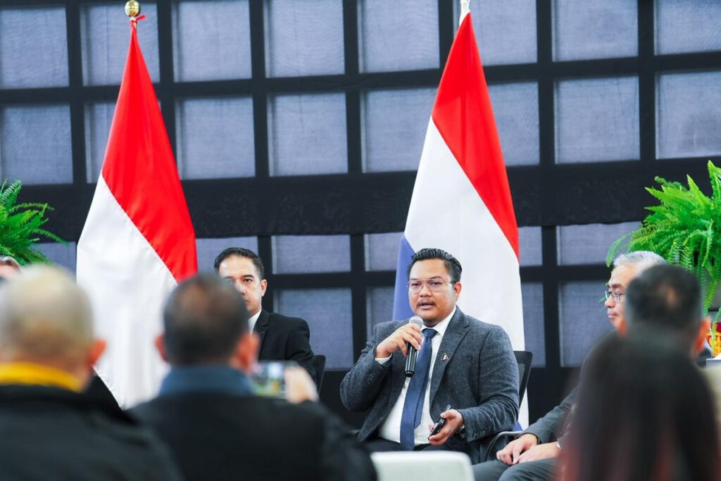 L’APUDSI appelle les entrepreneurs indonésiens à la vigilance économique