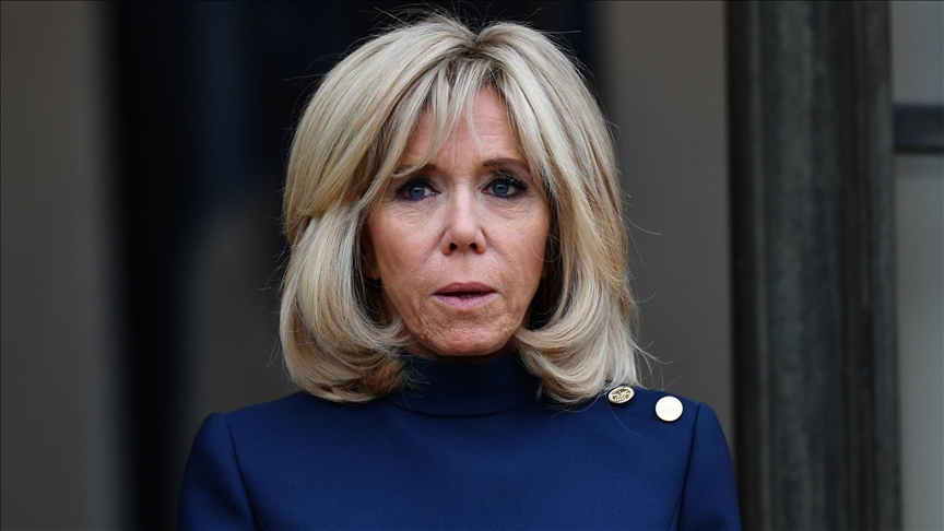 « Je ne suis pas une femme mesurée », les excuses de Brigitte Macron après la polémique Ary Abittan