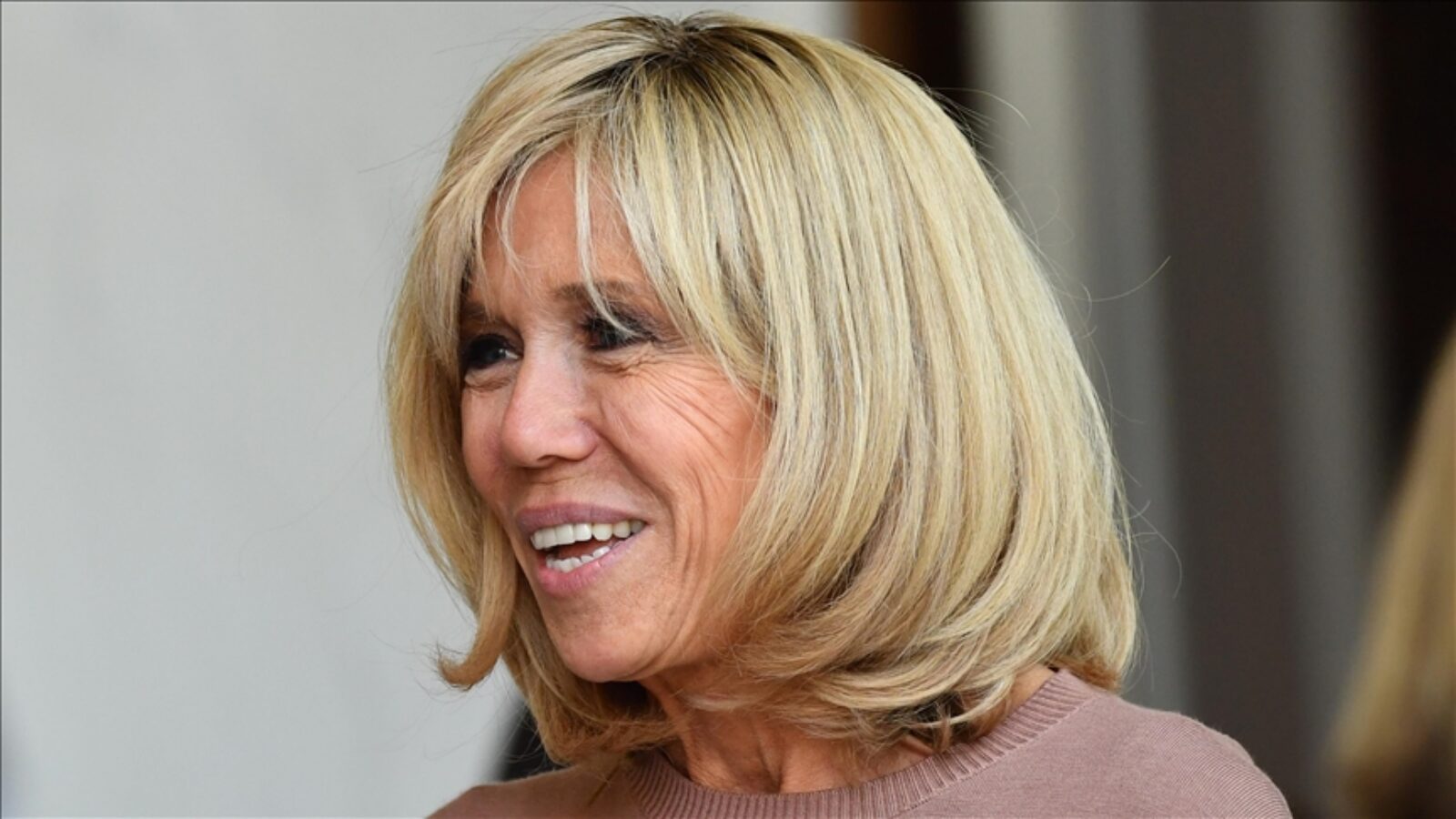 Des peines de prison avec sursis prononcées contre les cyberharceleurs de Brigitte Macron