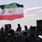 Face à la crise, le pouvoir judiciaire promet « aucune clémence » contre les « émeutiers »