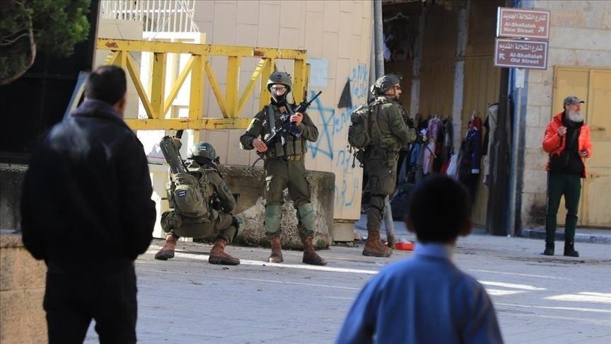 Des soldats israéliens prennent d’assaut l’Université de Birzeit et font plusieurs blessés