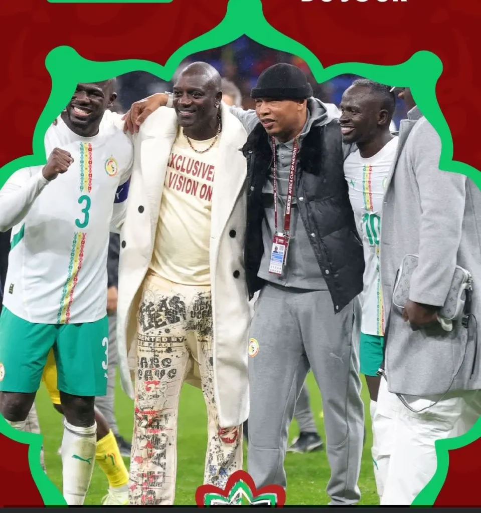 Akon s’affiche avec Sadio Mané et les Lions après la victoire contre le Mali