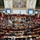 La reconstruction de Mayotte suspendue aux tensions du budget 2026 et à la menace de dissolution