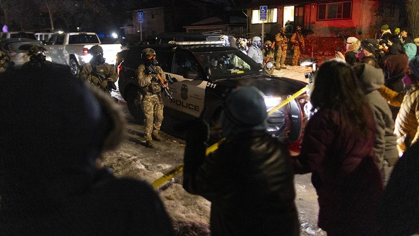 Une opération de l’immigration vire au drame à Minneapolis, le président Trump menace d’intervenir