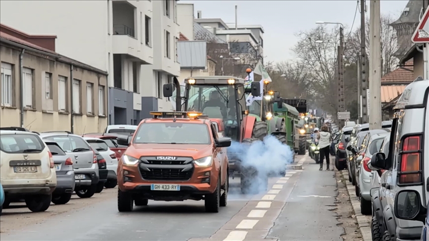 La colère des agriculteurs éclate à Dijon contre l’accord UE-Mercosur avant sa signature
