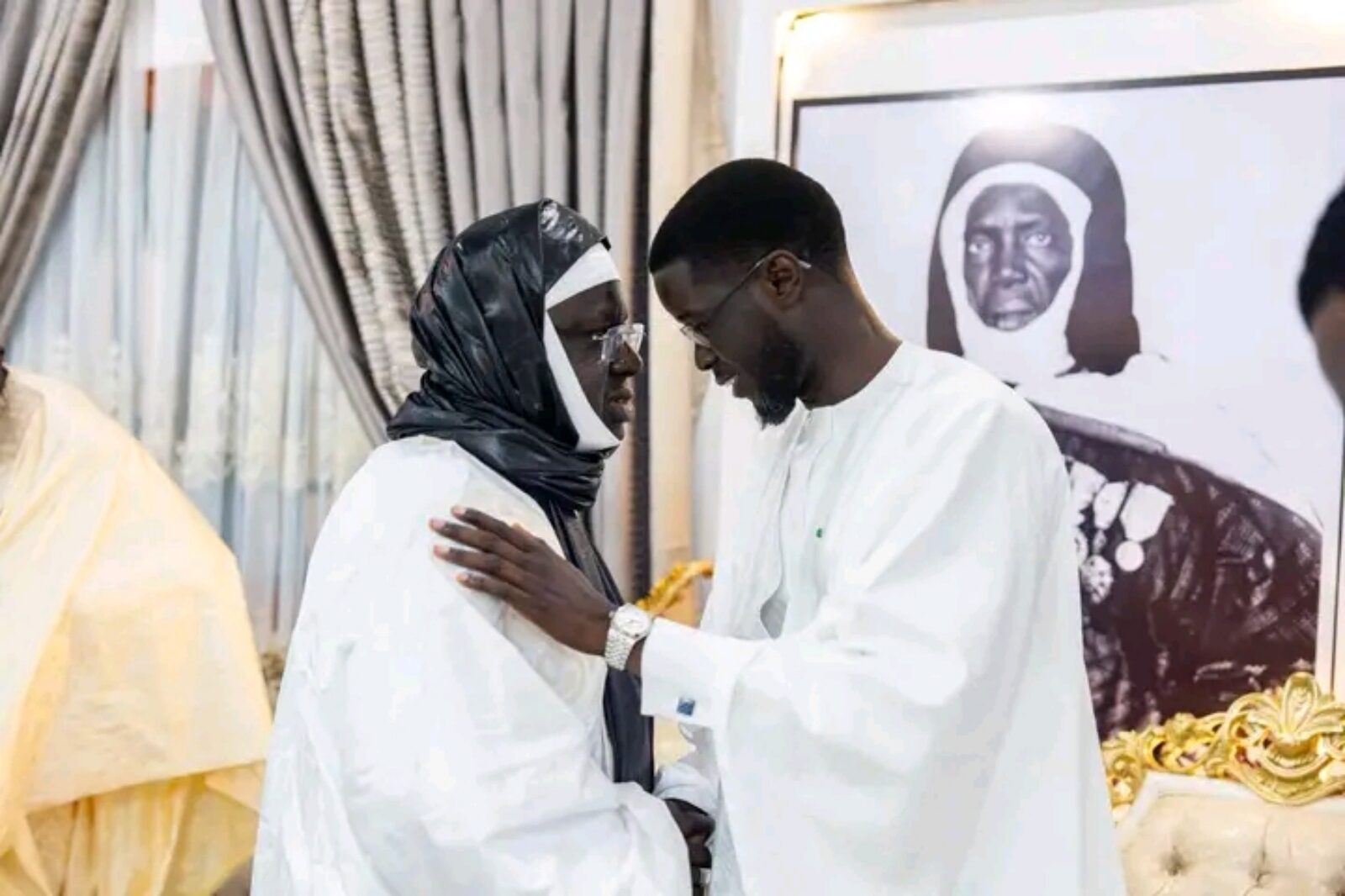 le Président Diomaye Faye à Cambérène chez le Khalife général