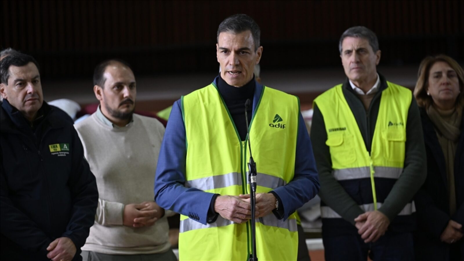 au-delà du lourd bilan humain, le détail technique qui rend l’accident « extrêmement étrange » aux yeux des autorités