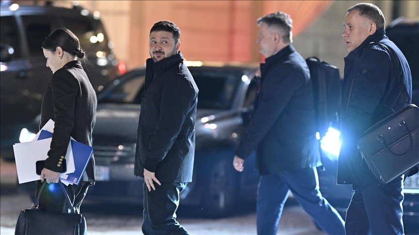 l’horaire officiel désormais calé pour le face-à-face entre Volodymyr Zelensky et Donald Trump