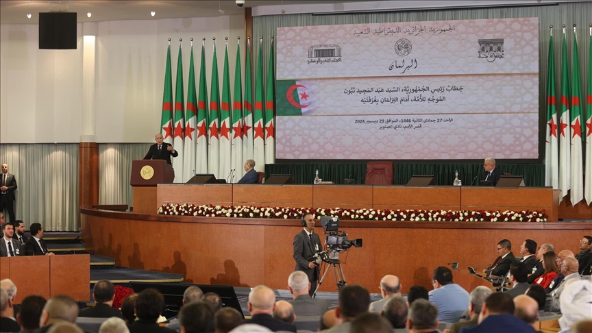 l’écart avec la doctrine présidentielle qui pousse le Sénat à bloquer le texte