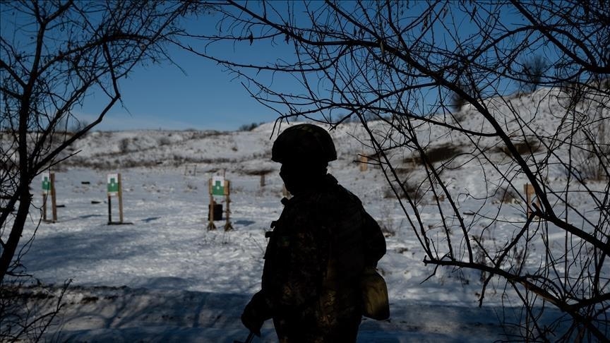 Le cadre confidentiel qui réunit actuellement des émissaires russes, ukrainiens et américains