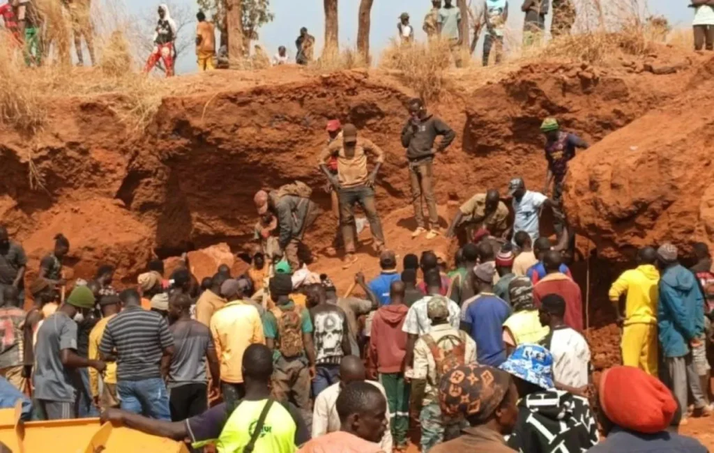 L’effondrement de parois instables à Bembou se solde par un lourd tribut humain au sein d’une exploitation clandestine