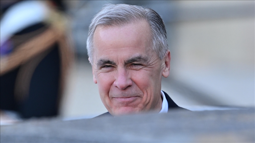 Sous la menace de droits de douane prohibitifs, la teneur précise du revirement opéré par le chef du gouvernement canadien face à Donald Trump