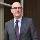 Jugée « insuffisante » par le gouvernement, la justification avancée par ce géant technologique sur ses liens avec la police américaine