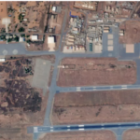 Au milieu des détonations nocturnes, les phénomènes lumineux observés par les témoins au-dessus de l’aéroport