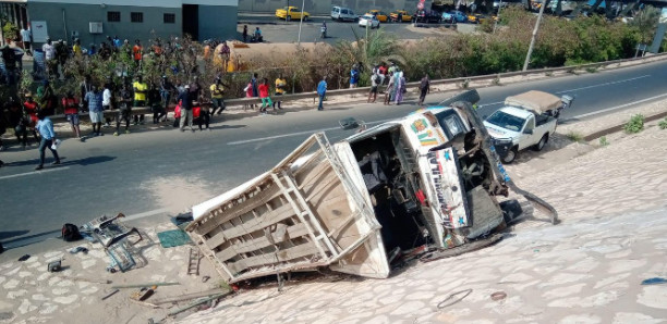 course-poursuite sur l’autoroute entre autocars de type « Ndiaga Ndiaye » se termine par un accident et des arrestations