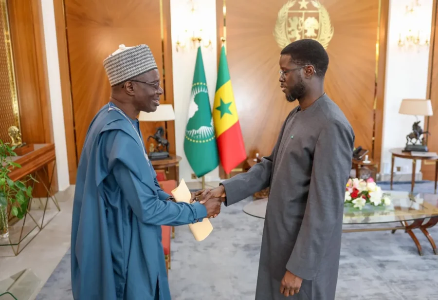 Le Sg de la Csa reçu par le président de la République