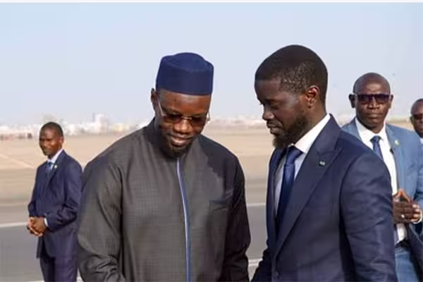 Comment la guerre des égos plombe le pays