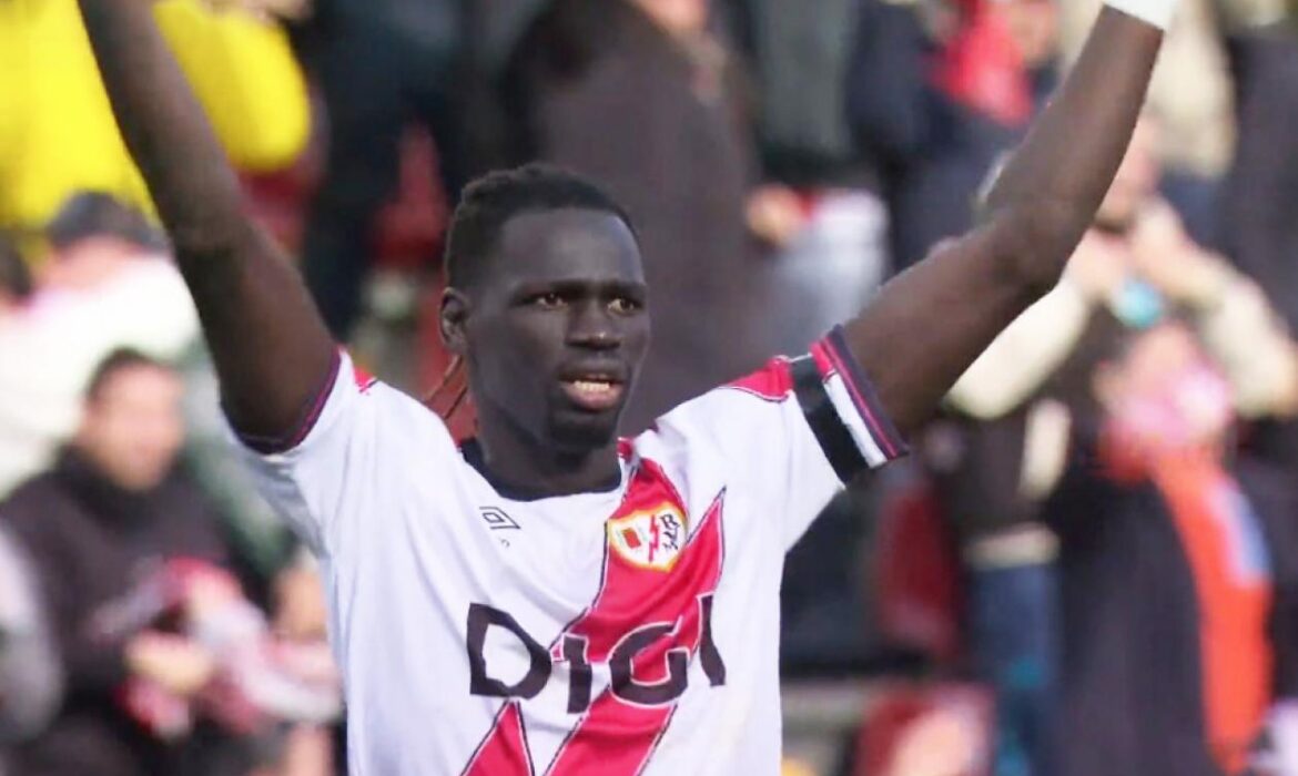 le Rayo Vallecano répond au retweet de Pathé Ciss