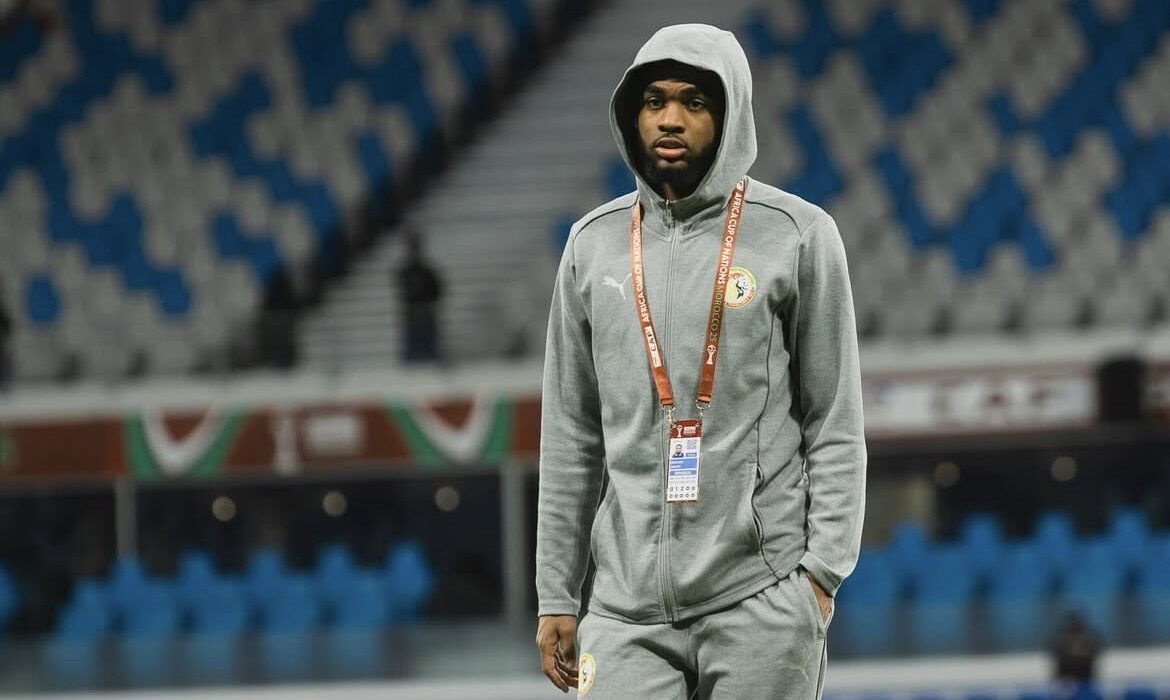 Ibrahim Mbaye présente ses excuses après sa grave erreur dans les vestiaires (photo)