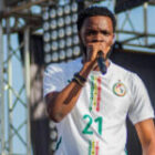 Momo Wade offre plus de mille maillots aux supporters sénégalais !