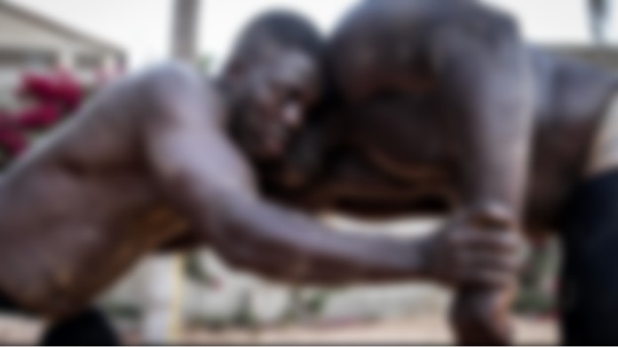 Un lutteur placé en garde à vue