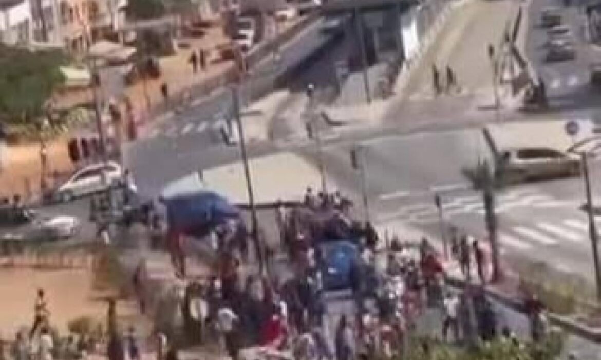 Après le lutteur Bébé Jackson, son entraîneur et trois membres de son convoi arrêtés par la SU de Guédiawaye