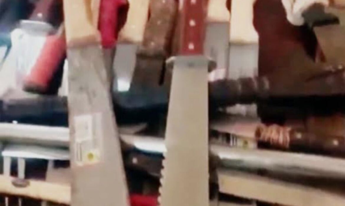 Des armes blanches découvertes dans des chambres d&rsquo;étudiants