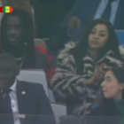 CAN 2025 – Sénégal vs Mali : Wally Seck et Sokhna Aidara aperçus en tribunes en soutien aux Lions (vidéo)
